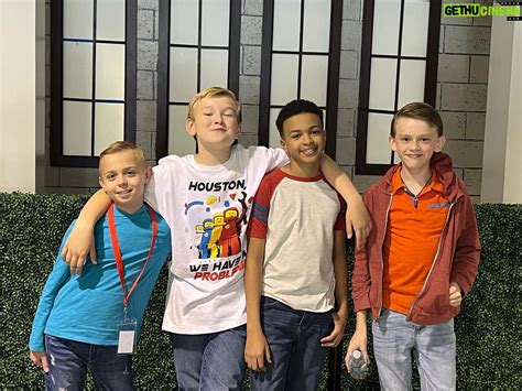 Shaun Dixon Wiki, Biography, Age, Gallery, Spouse and more