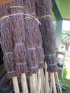 Men with Brooms (2010) - doefiratv.net
