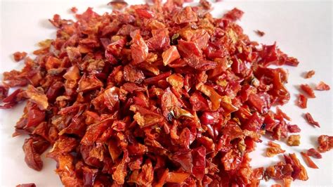 Organic Sun- Dried Red Bell pepper Flakes – GreenDNA® India