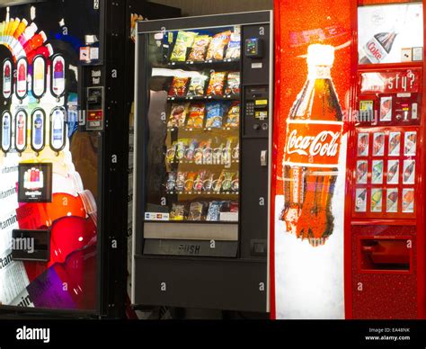 Snacks And Drinks Vending Machines