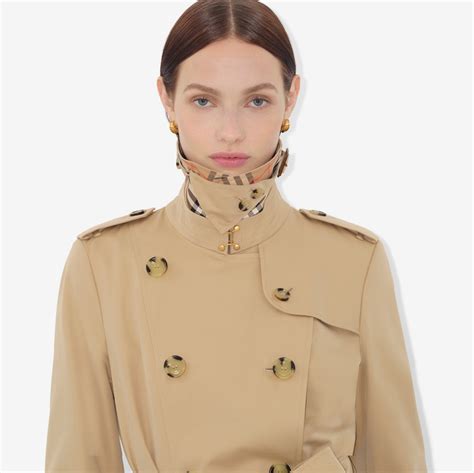 Long Chelsea Heritage Trench Coat in Honey - Women, Cotton Gabardine ...