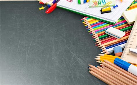 School Stationery Background 的图像结果