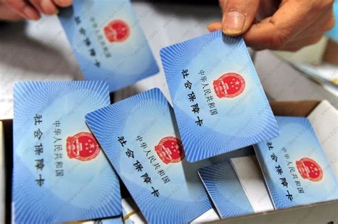 外籍人员在上海办理护照，持有上海居住证就可以！_上海居转户资讯_政策资讯_才知咨询网
