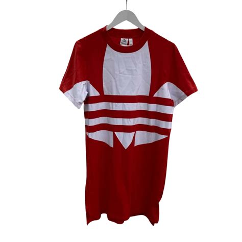 Adidas Unisex Size 12 Short Sleeve Red / White Shirt