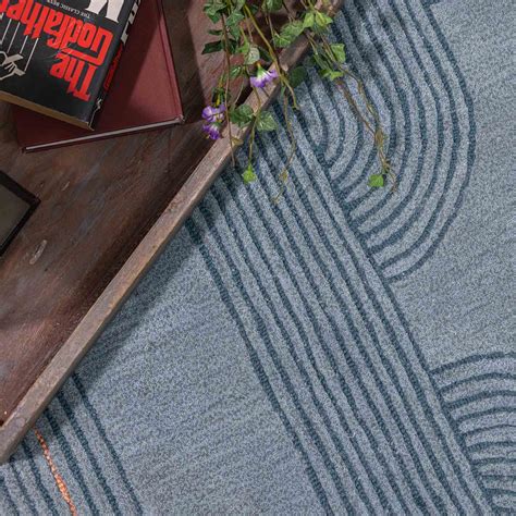 Farida Hand Tufted Woollen And Viscose Rug – Obeetee Carpets India