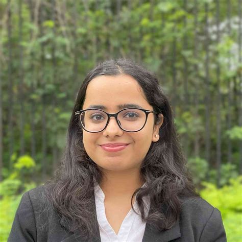 Srishti Thukral | DSE MBA Business Analytics