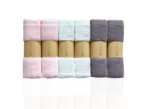 Treating baby acne with breast milk: What you need to know