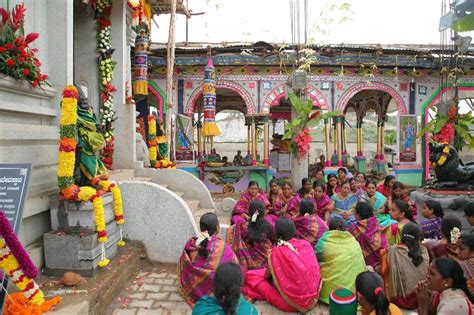 Karumariyamma Temple | Gallery | R Arunachalam Temples | RR nagar