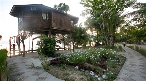 LAIYA COCO GROVE RESORT (Batangas Province) - Resort Reviews & Photos ...