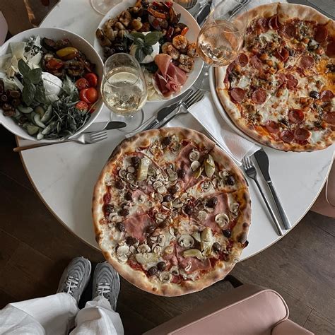 Amelia carter (@amelia1carter) • Instagram photos and videos