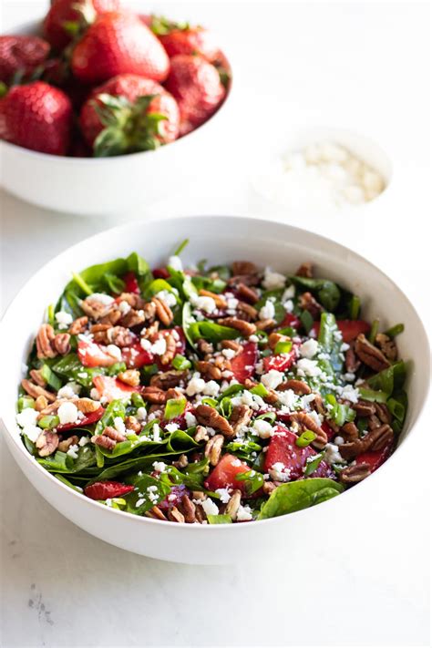 Low FODMAP Spinach Salad with Strawberries - Fun Without FODMAPs