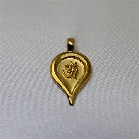 Buy Hindu Thali in India | Chungath Jewellery Online- Rs. 32,628.81