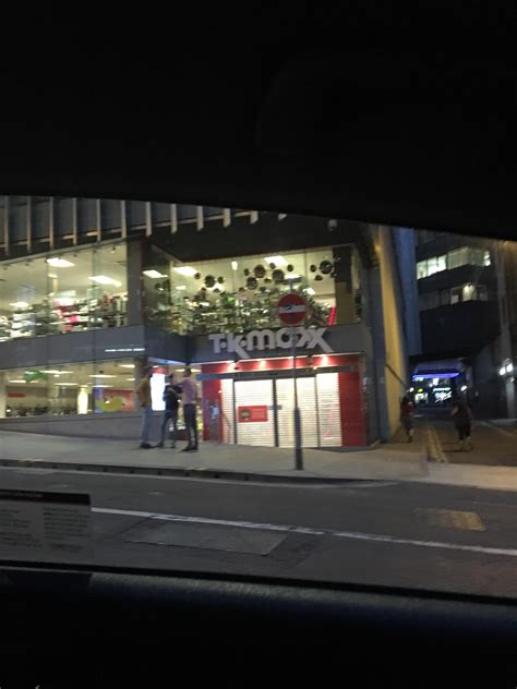 Apparently, in Scotland, it’s TK Maxx- not TJ Maxx 🤷‍♀️ why, though? : r/mildlyinteresting