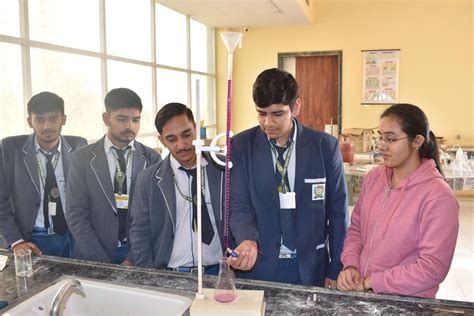 RL International School