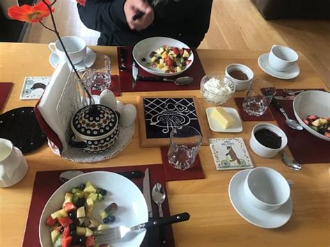 BEALAHA HOUSE (Doonbeg) - Guesthouse Reviews, Photos, Rate Comparison ...