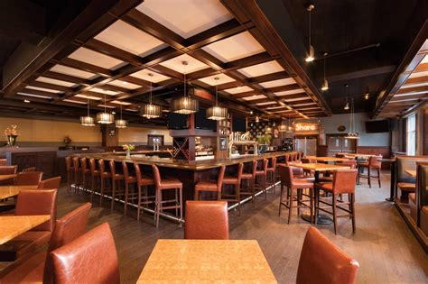 Hotel in Victoria, BC | Four Points by Sheraton Victoria Gateway