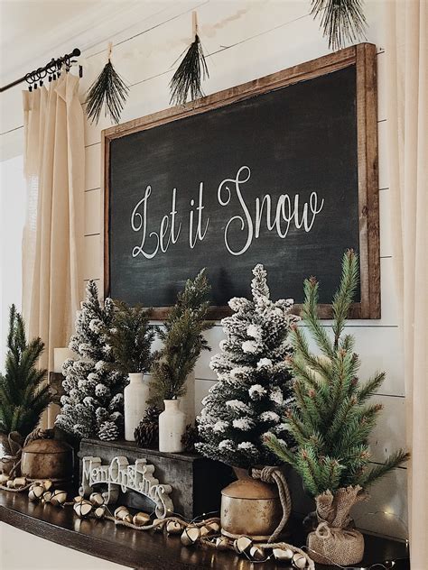 Rustic Farmhouse Christmas Decor