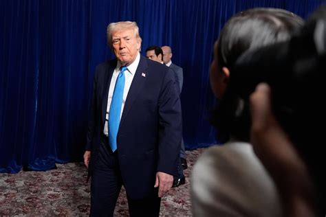 'Caught off guard': Mass. Rep. Lynch speaks out as Boston protests US military action in Venezuela