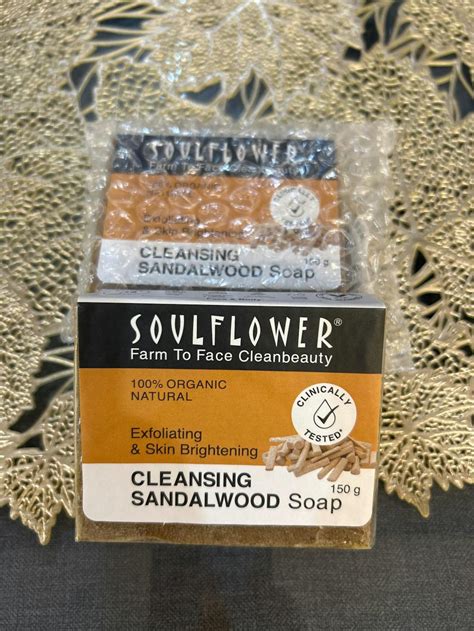 Buy Best Organic Homemade Sandalwood Soap Online 150g – Soulflower.in