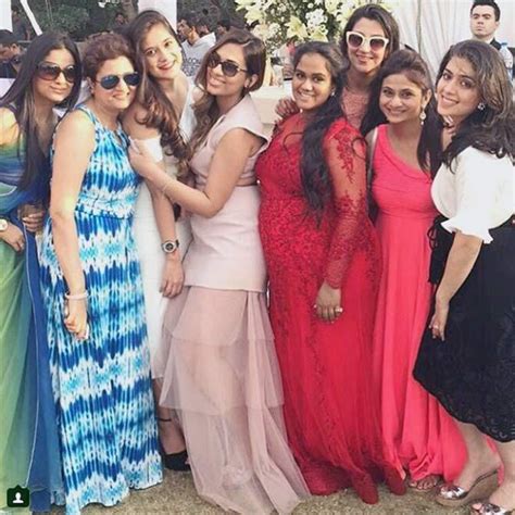 PIX: Genelia, Arpita and Kanchi flaunt their baby bumps! - Rediff.com ...