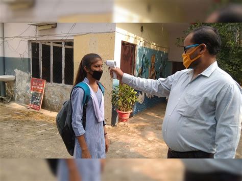 Haryana: 11 children, 8 teachers infected with COVID-19 after reopening ...