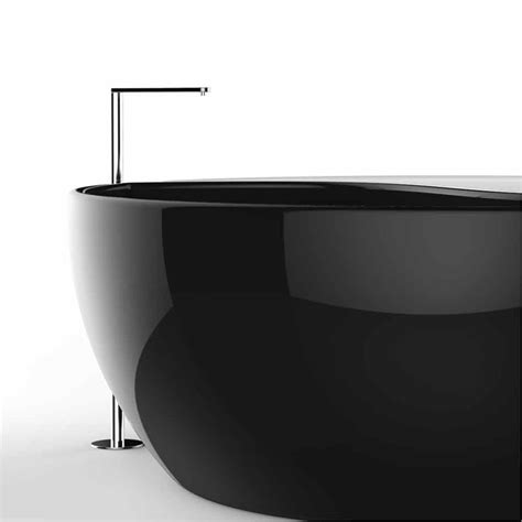 Modern design Solid Surface bathtub Bath Tao, made in Italy