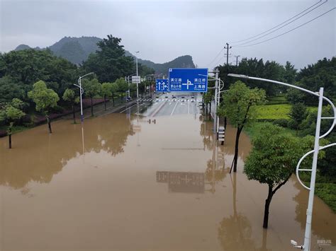 广西桂林持续强降雨 市区多处被淹-图片频道
