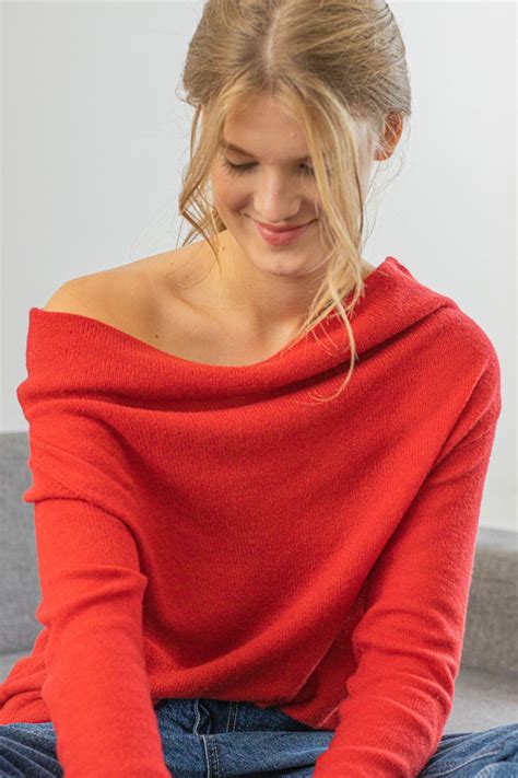 Roter Schulterfreier Kaschmir Pullover AGNES RED