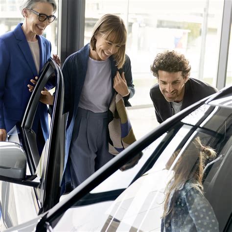 BMW Plug-in Hybrid otomobiller: Modeller ve karşılaştırma