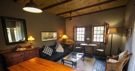 ABIGAIL'S GARDEN COTTAGE (Montagu) - 2026 Cottage Reviews, Photos, Rate ...