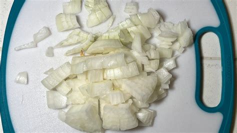 How to Dice an Onion