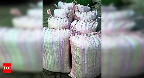 Kandhamal Villagers: Kandhamal villagers detain cops, set fire to 200kg ...