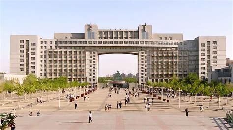 黑龙江八一农垦大学2018年毕业主题片《别·离》-宣传片:学校视频-新片场