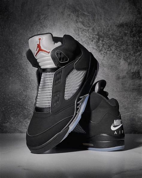 NTWRK is Giving Away a Rare Pair of "Black Metallic" Air Jordan 5s ...