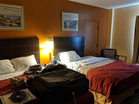 WOONSOCKET MOTOR INN - Motel Reviews, Photos, Rate Comparison - Tripadvisor