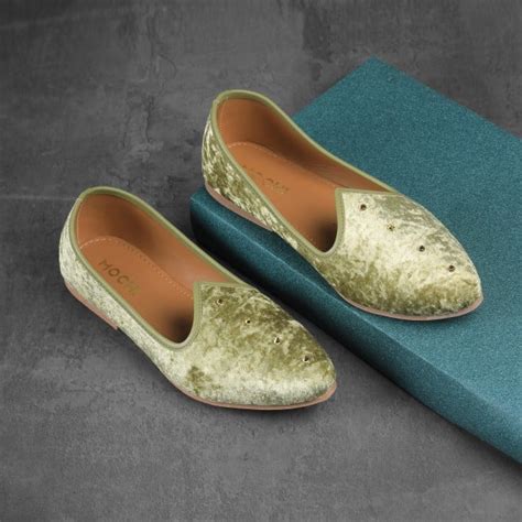 Ethnic Shoes for Mens - Buy Ethnic Footwear for Men online | Mochi Shoes