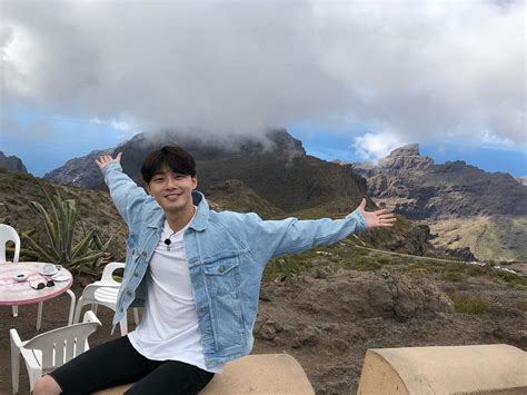 28 Iconic Korean Celebrity Smiles And What Korean Society Says About ...