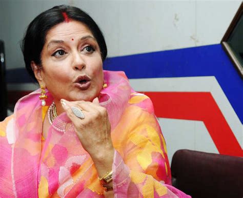 Moushumi Chatterjee Photos | Moushumi Chatterjee Images | Moushumi ...