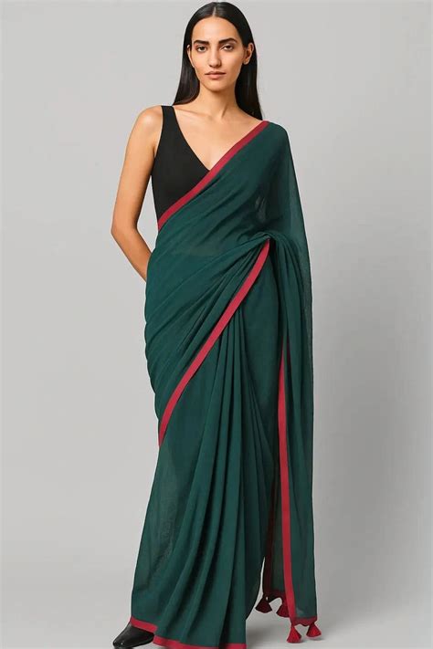 Buy Ahilya Mul Cotton Green Saree Online - Indidha.