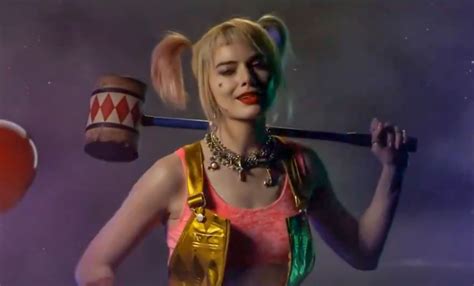 Leaked 'Birds Of Prey' Trailer Has A Bonkers AF Margot Robbie As Harley ...