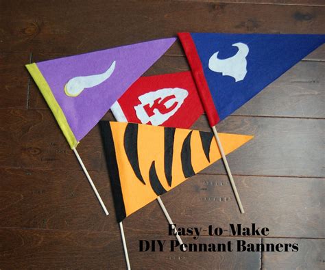 DIY Felt Pennant Team Flags: Craft Your Game Day Essentials | How to ...