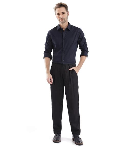 Rare Rabbit Men's Neutron-Uni Navy Cotton Plain Regular Fit Full Sleev
