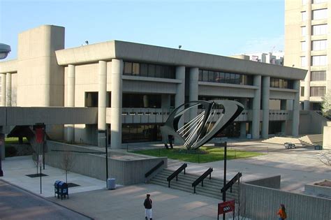 Home - Ask A Librarian - UofL Libraries at University of Louisville