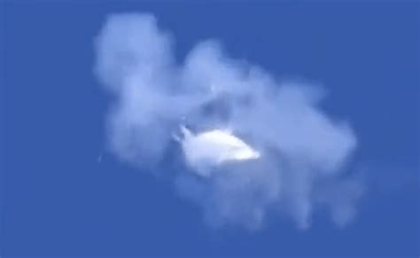 US downs Chinese balloon over ocean, moves to recover debris