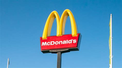 Just Eat driver slams McDonald's for asking him to jump fence to pick ...