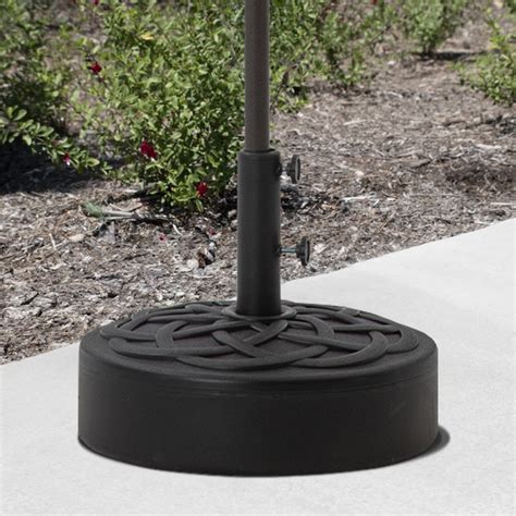 Maocao Hoom Round Black HDPE Patio Umbrella Base Stand, 45-in x 45-in x ...