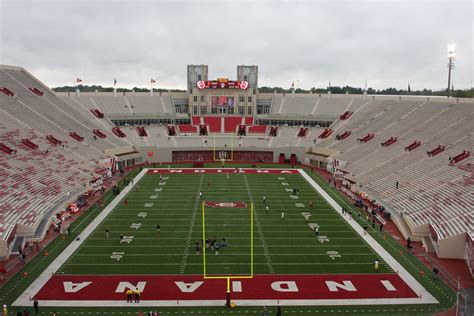 Memorial Stadium - StadiumDB.com