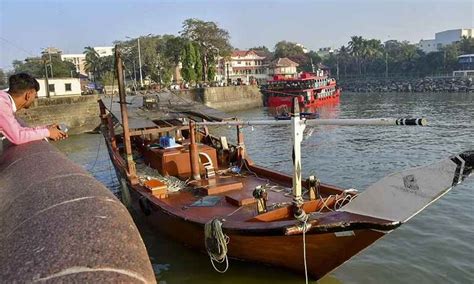 Boat case: Three men arrested for illegal entry were on Kuwait's 'no ...