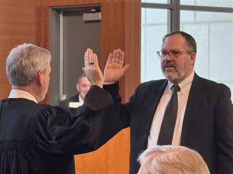 Port Orchard Judge Sworn In as new Kitsap District Court Commissioner