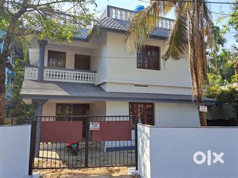Spacious House for Rent in Eroor – Perfect for Home, Office, Hostel ...
